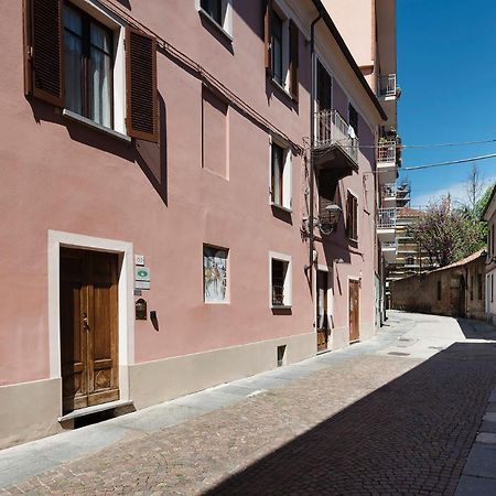 L' Estate Di San Martino Room Rental - Free Park Asti Exteriör bild